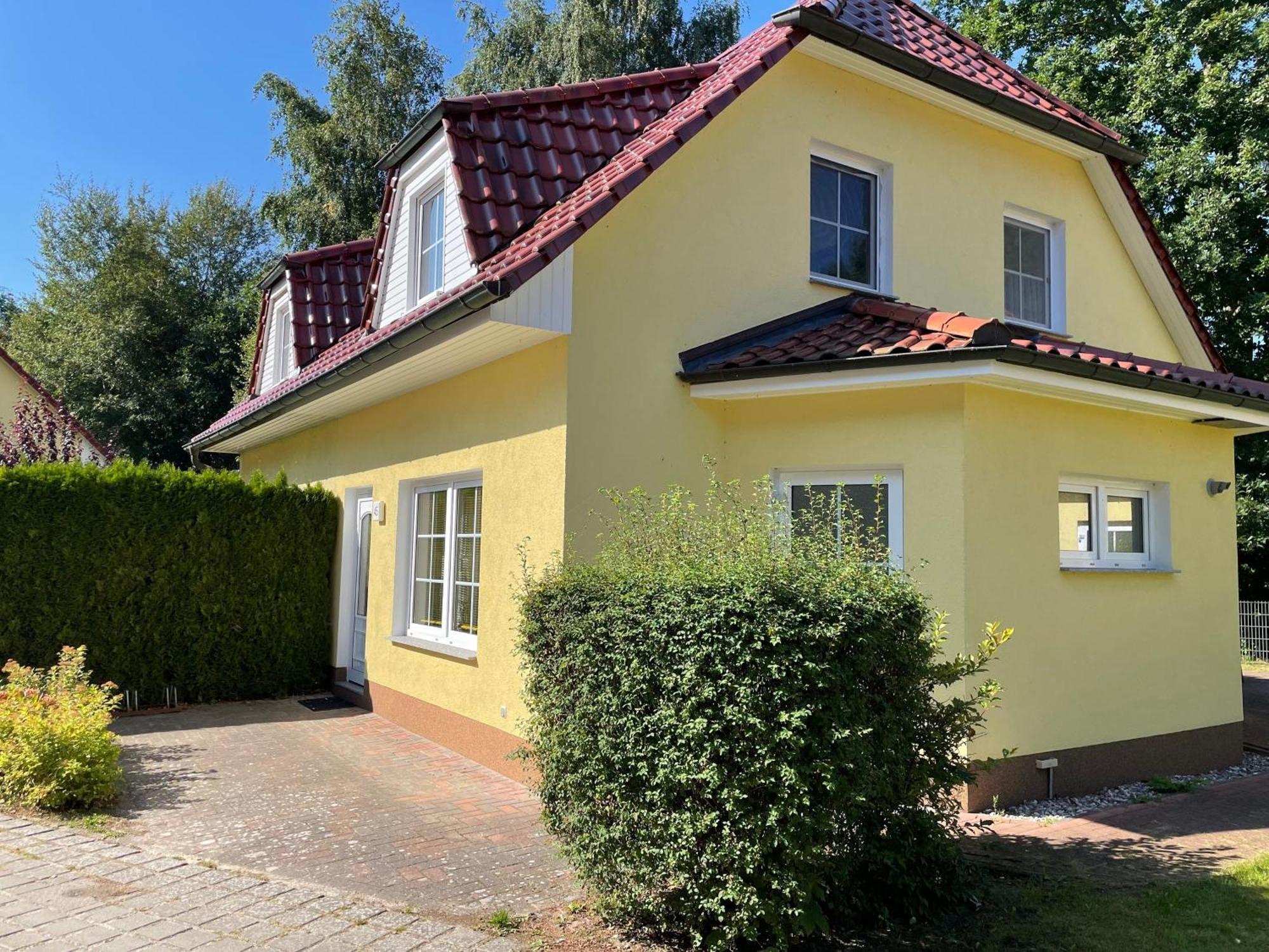Ferienhaus Strandoase 青斯特 外观 照片